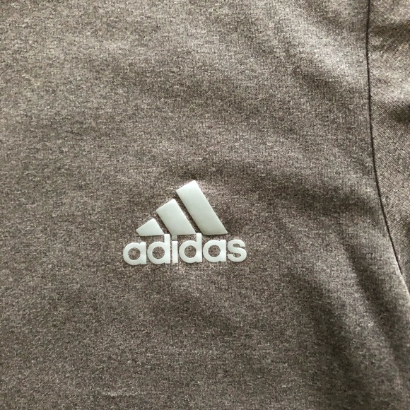 Adidas Gray Climalite Short Sleeve Shirt Small - Picture 2 of 4